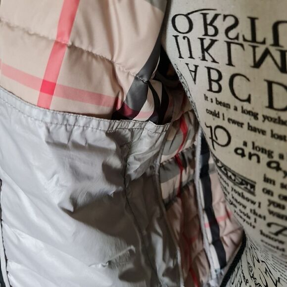 Burberry Bomber Jacket Gray - Picture 8 of 16